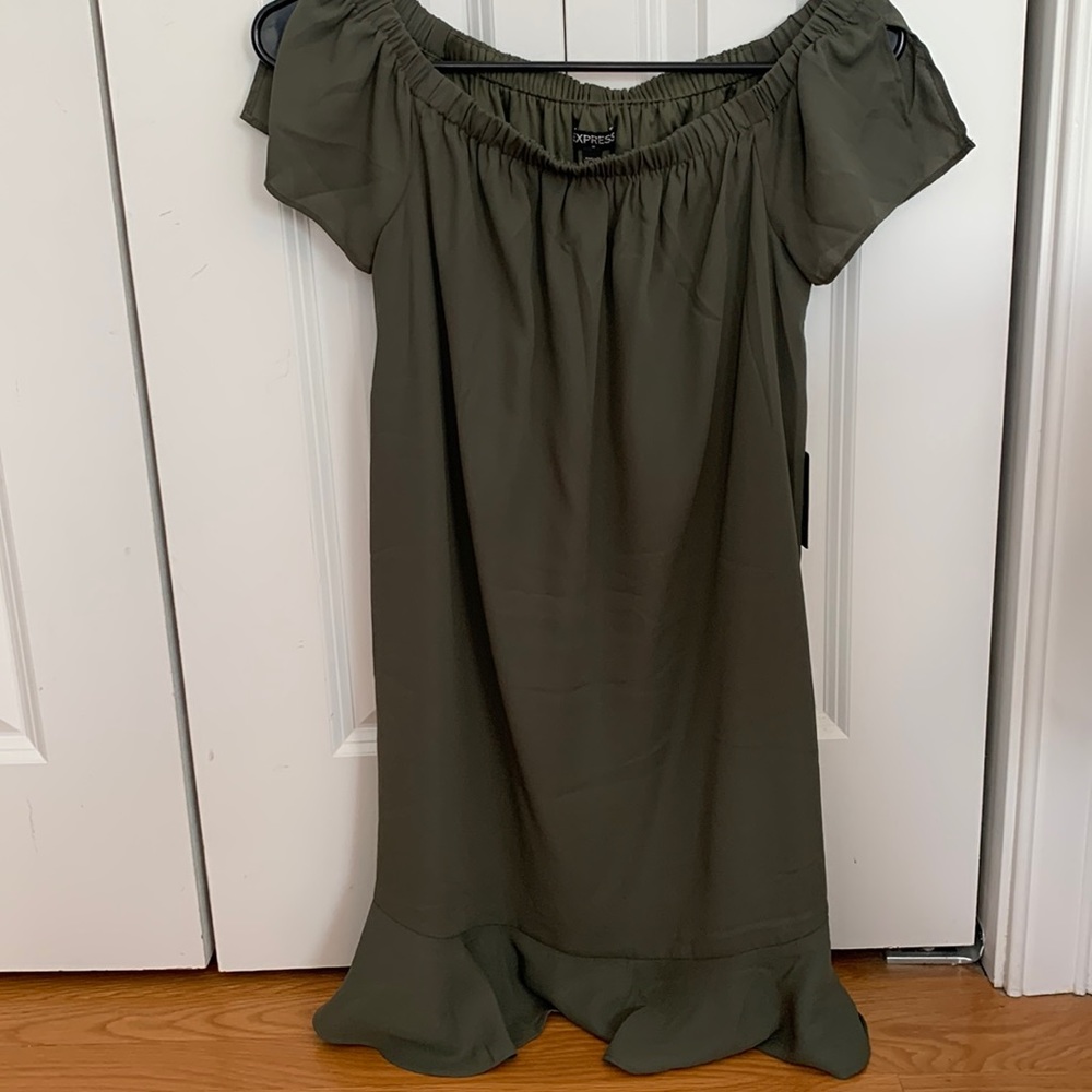 Express forest green off the shoulder dress